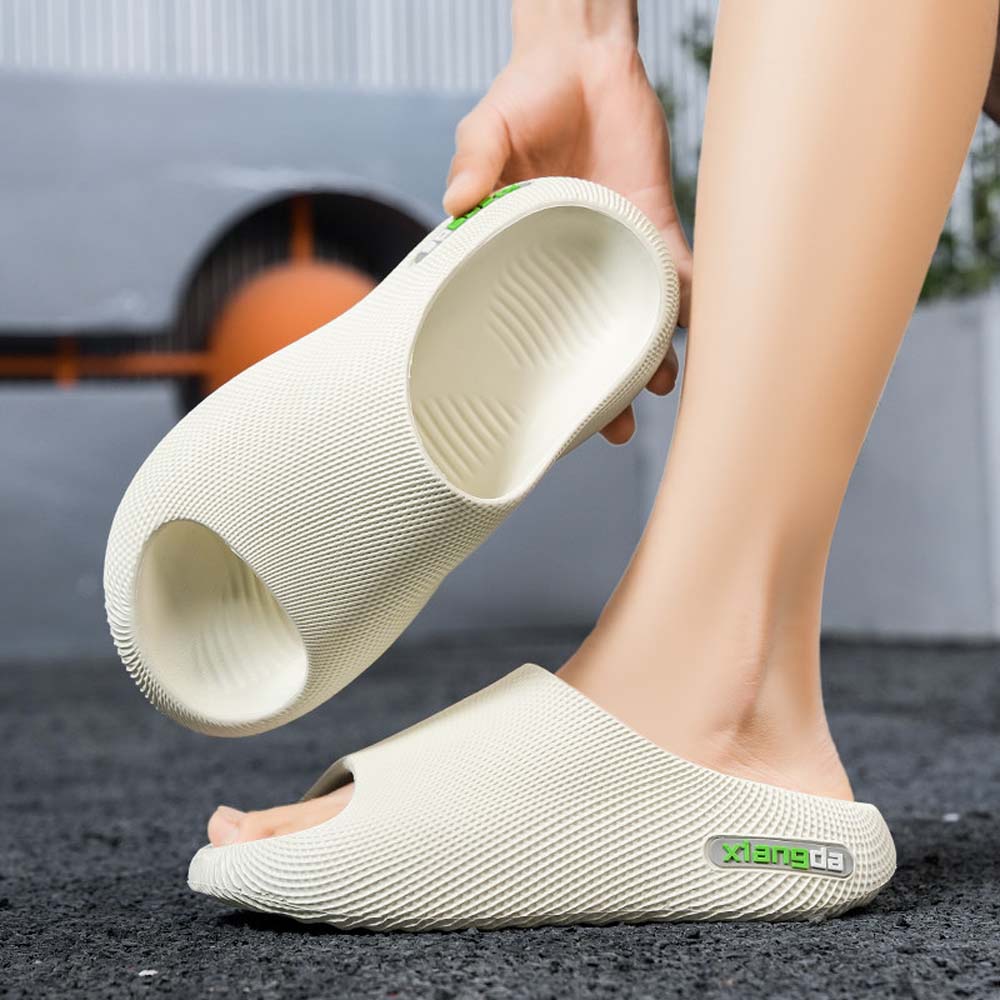 SHAJI メンズ クラウドスライド、夏用厚底滑り止めビーチ - Men Shoes On Cloud のレビューと価格