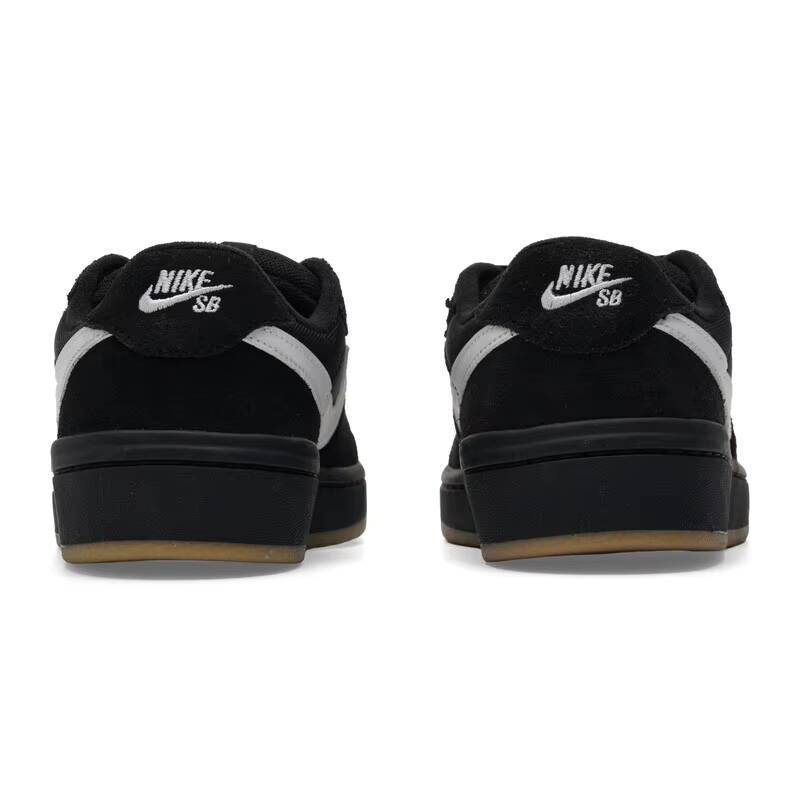 ナイキ クラシック レザー ロートップ スケート シューズ  - Men Shoes On Sale Nike のレビューと価格