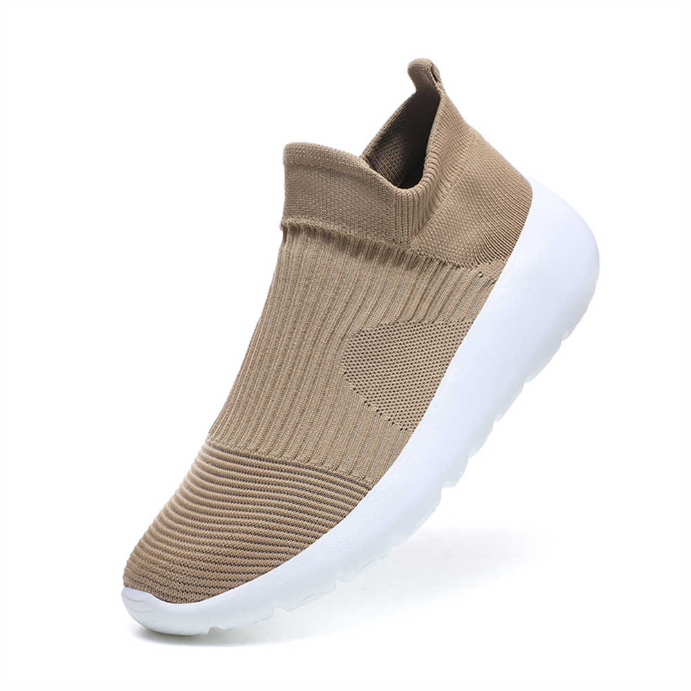 タン ナンバー 46 テニスタイプ ブーツ メンズスニーカー - Men'S Shoes Different Types のレビューと価格