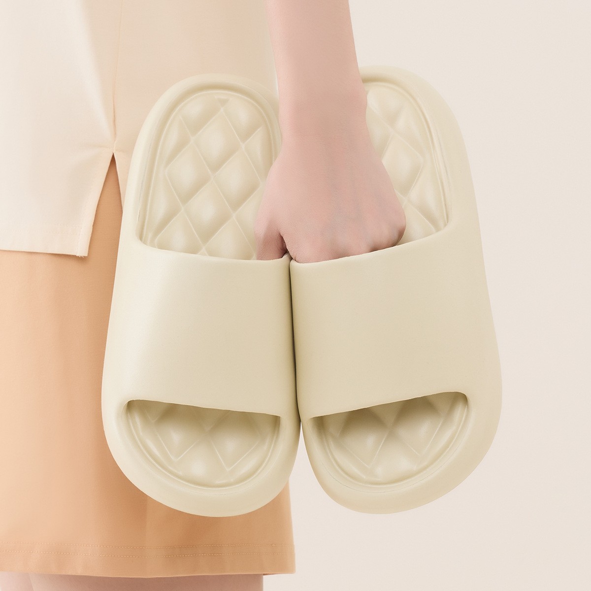 女性用サマースリッパ 3.5cm厚底スライドビーチサンダル  - Men'S Shoes Non Slip のレビューと価格