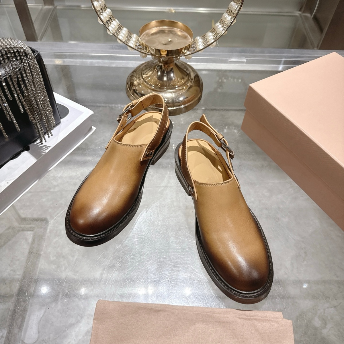 2026年高品質ラウンドヘッドリベット付きリアフックストラッ - Men'S Shoes With Toes のレビューと価格