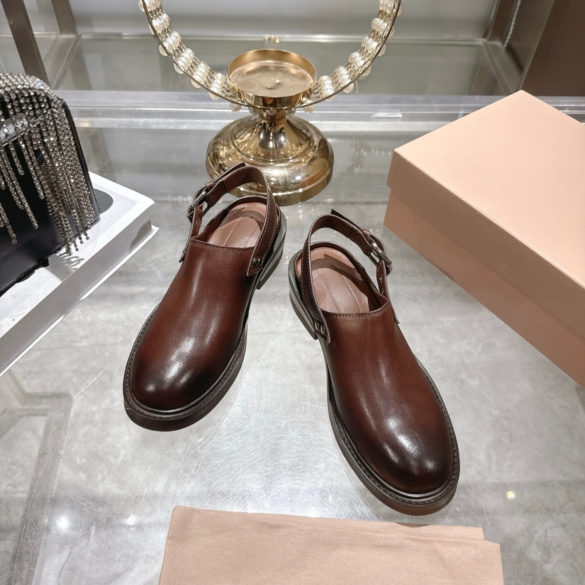 2026年高品質ラウンドヘッドリベット付きリアフックストラッ - Men'S Shoes With Toes のレビューと価格