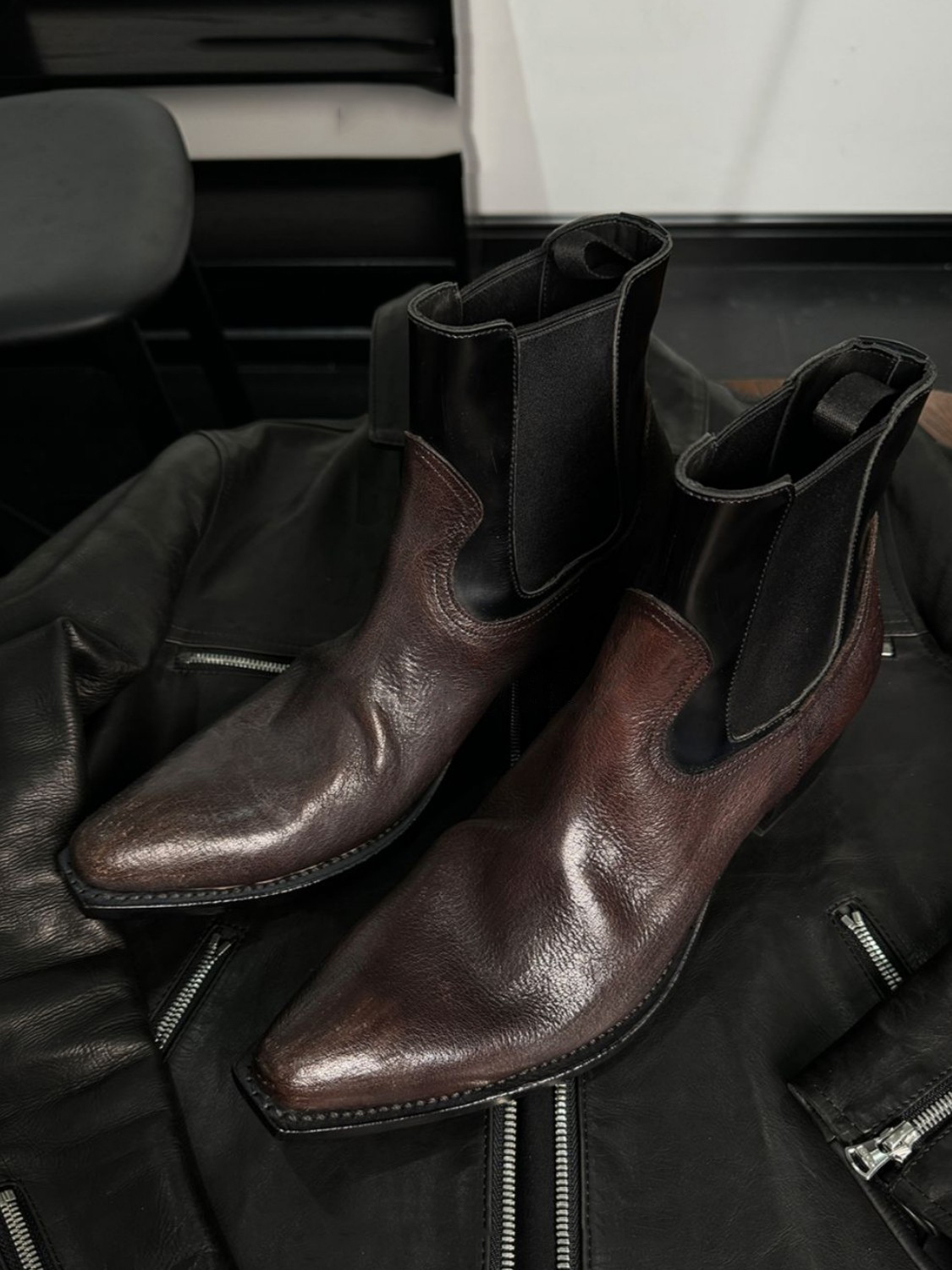 メンズ ブラック レザー チェルシーブーツ スタイリッシュな - Men'S Shoes Smart のレビューと価格